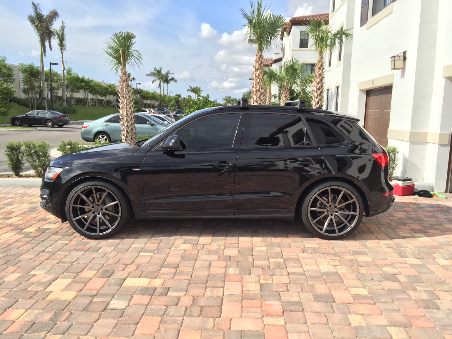 photo 3 Audi Q5 custom wheels Vossen VFS1 22x10.5, ET +30, tire size 265/35 R22. x ET