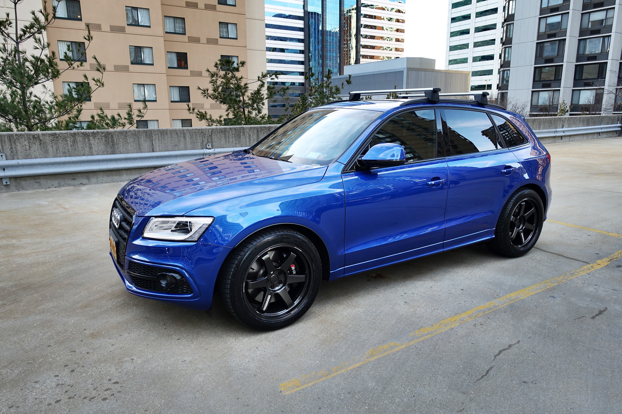 photo 2 Audi SQ5 custom wheels Volk  TE37 Ultra 20x10.0, ET +25, tire size 275/40 R20. x ET 