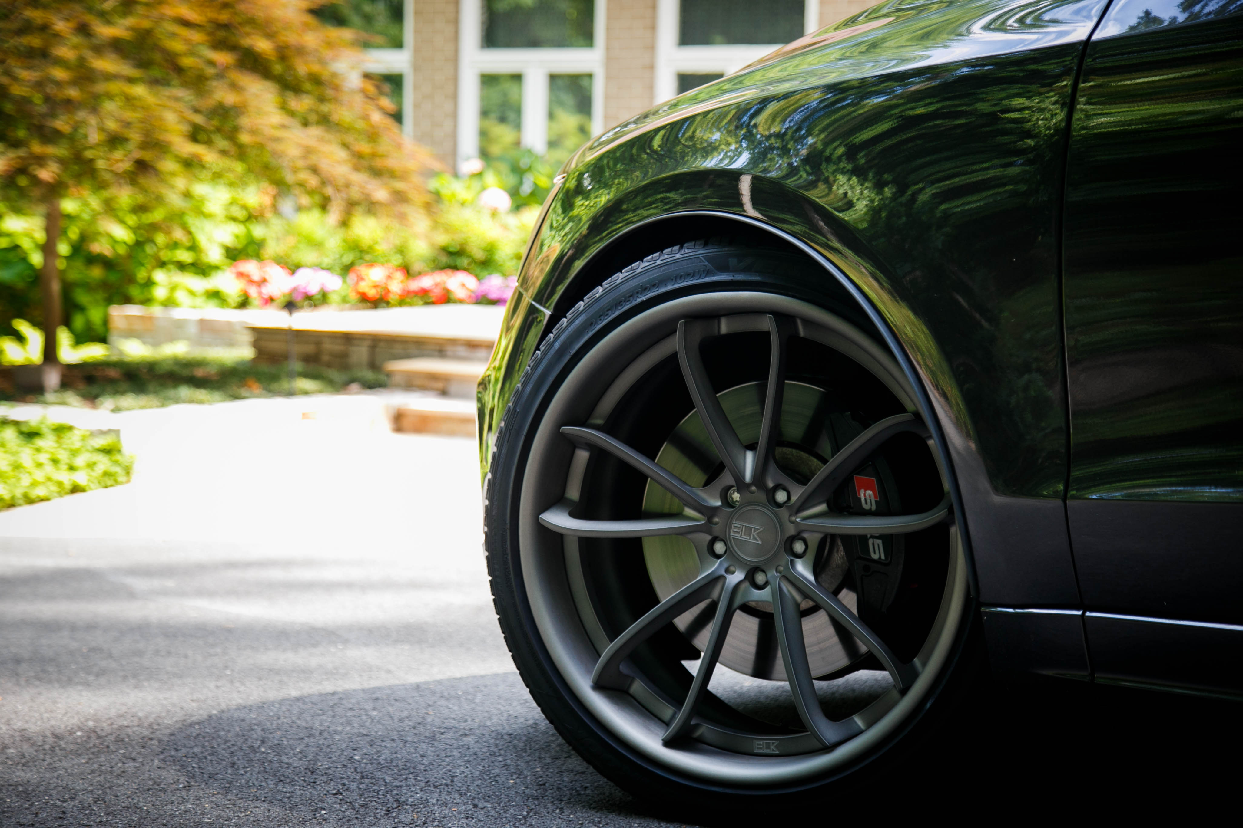 photo 1 Audi Q5 custom wheels BLK  501GTR 22x10.0, ET +25, tire size 265/35 R22. x ET 