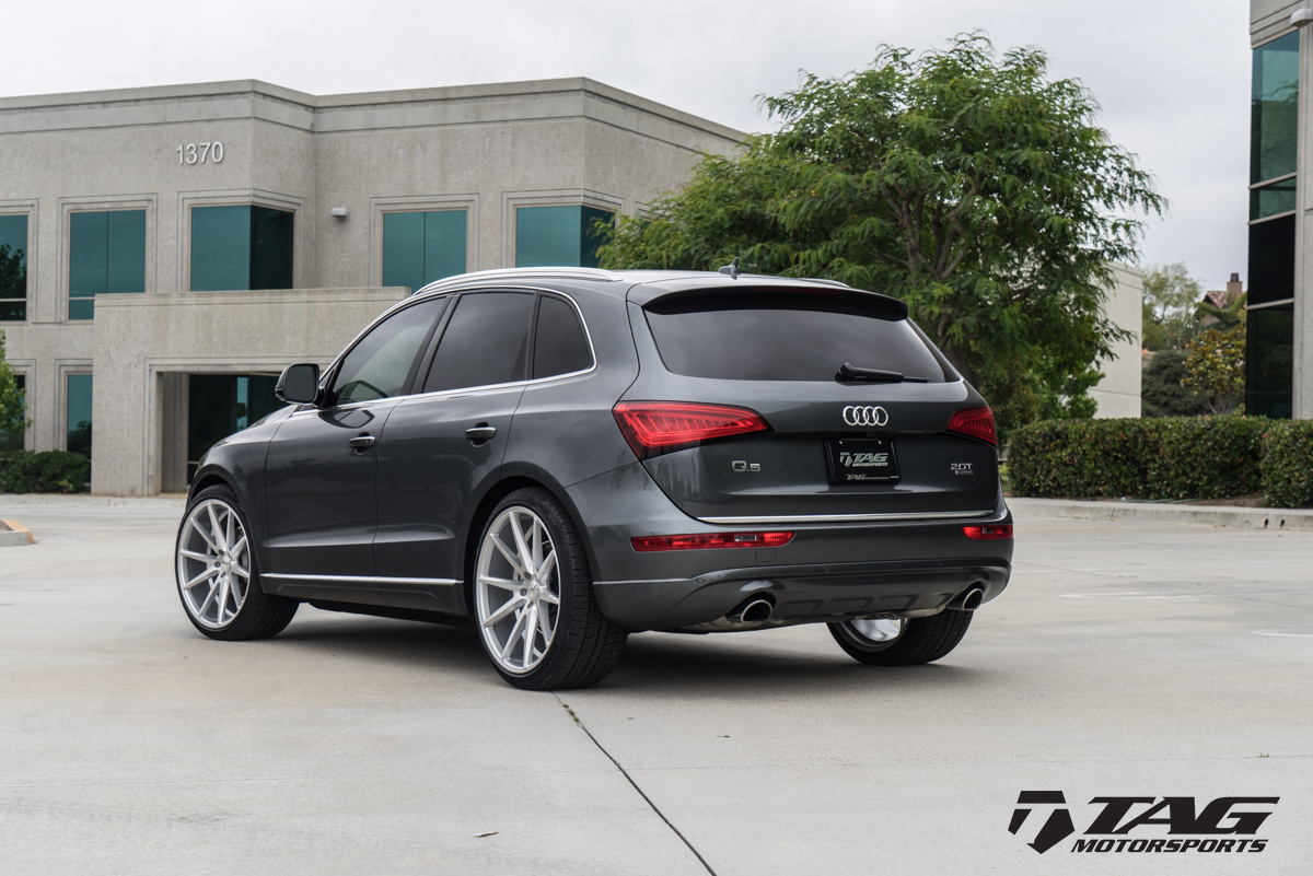 photo 1 Audi Q5 custom wheels Vossen  VFS1 22x, ET , tire size X R22. x ET 