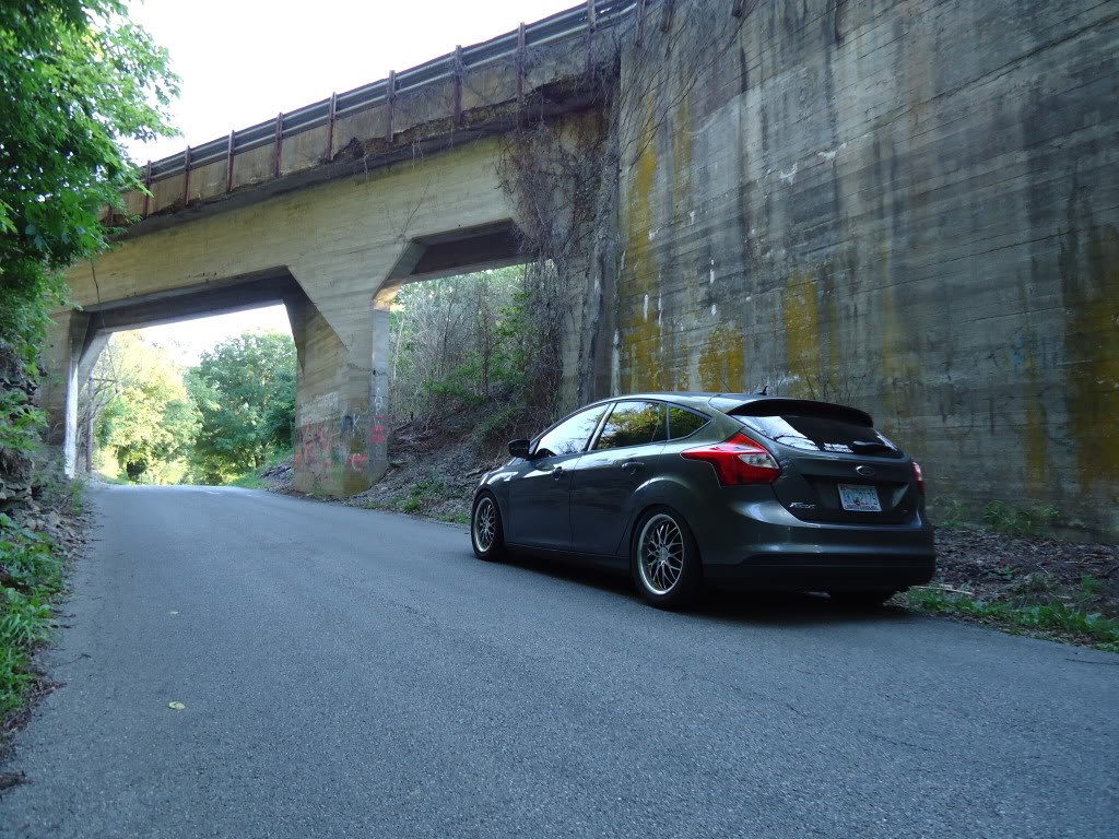 photo 3 Ford Focus custom wheels   17x7.5, ET +45, tire size 235/45 R17. x ET 