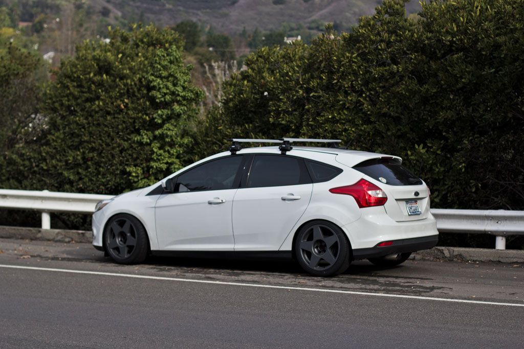 photo 4 Ford Focus custom wheels   18x8.5, ET +40, tire size 235/40 R18. x ET 