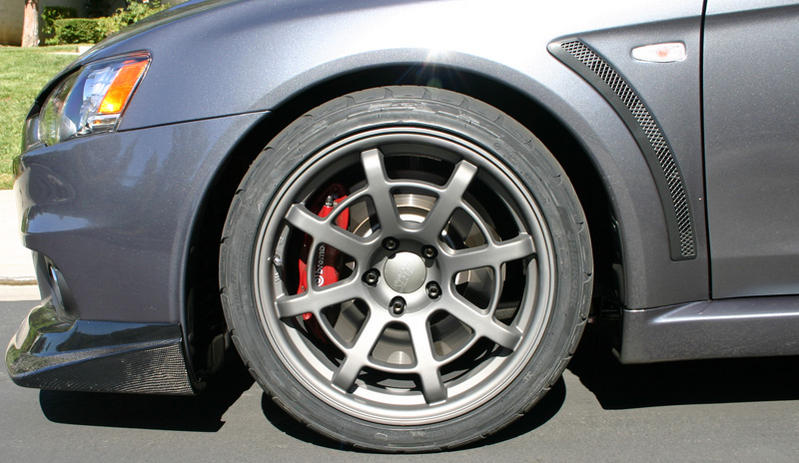 photo 4 Mitsubishi Lancer Evolution custom wheels ARK Design R8 18x9.5, ET +22, tire size 265/40 R18. x ET