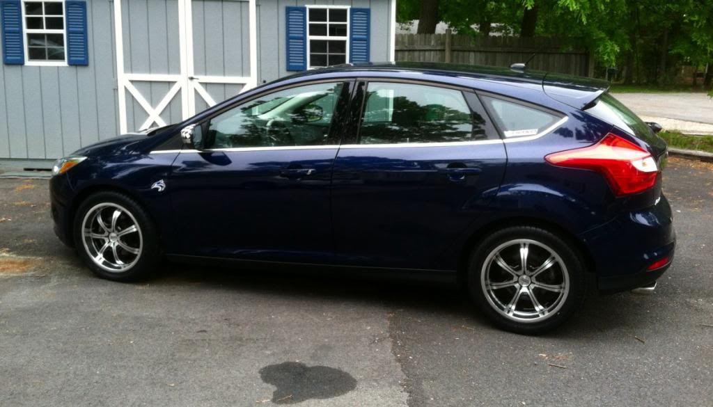 photo 2 Ford Focus custom wheels Cruiser Alloys Vigor 17x7.5, ET +42, tire size 235/45 R17. x ET