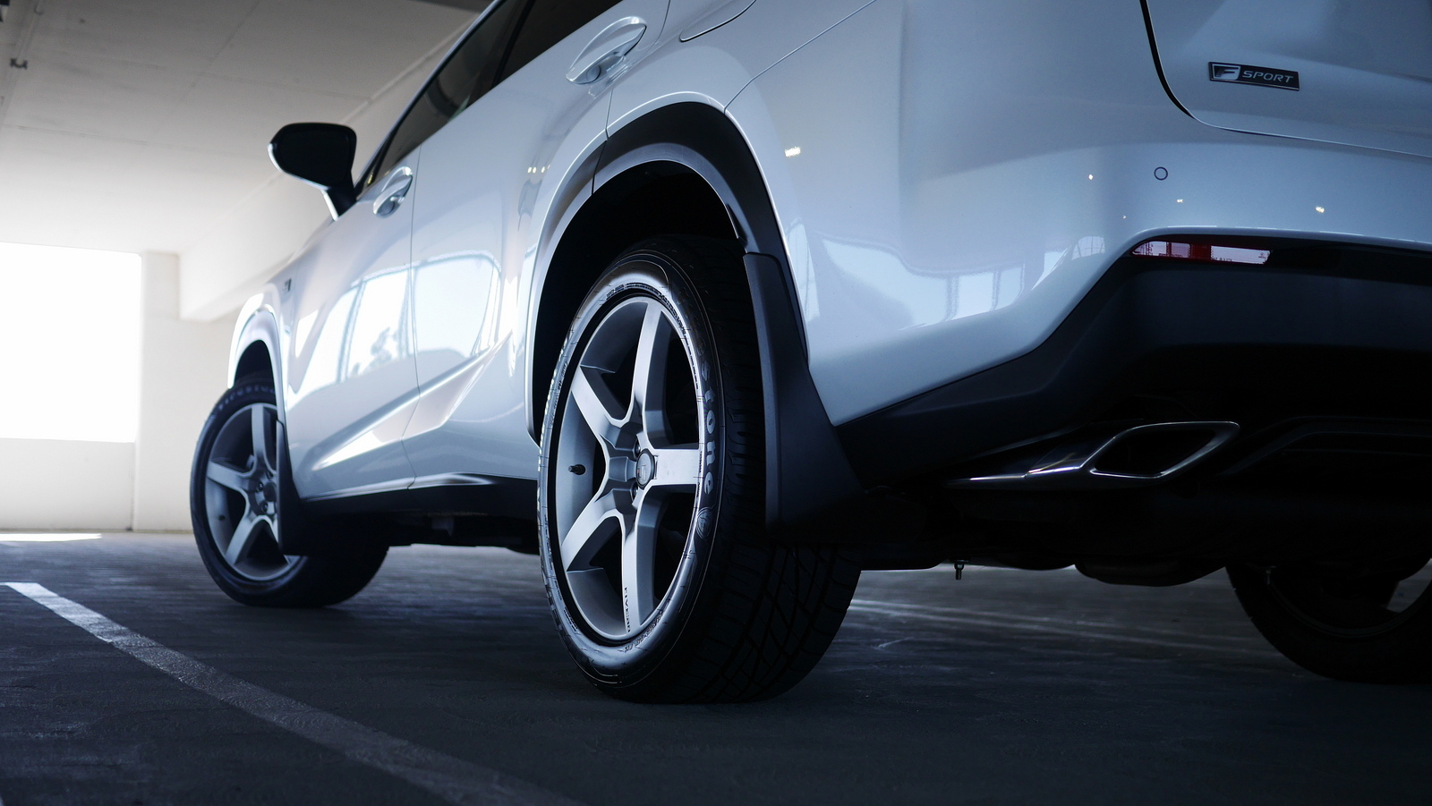 photo 1 Lexus NX 200t custom wheels Five Axis R5 19x8.5, ET +30, tire size 245/50 R19. x ET 