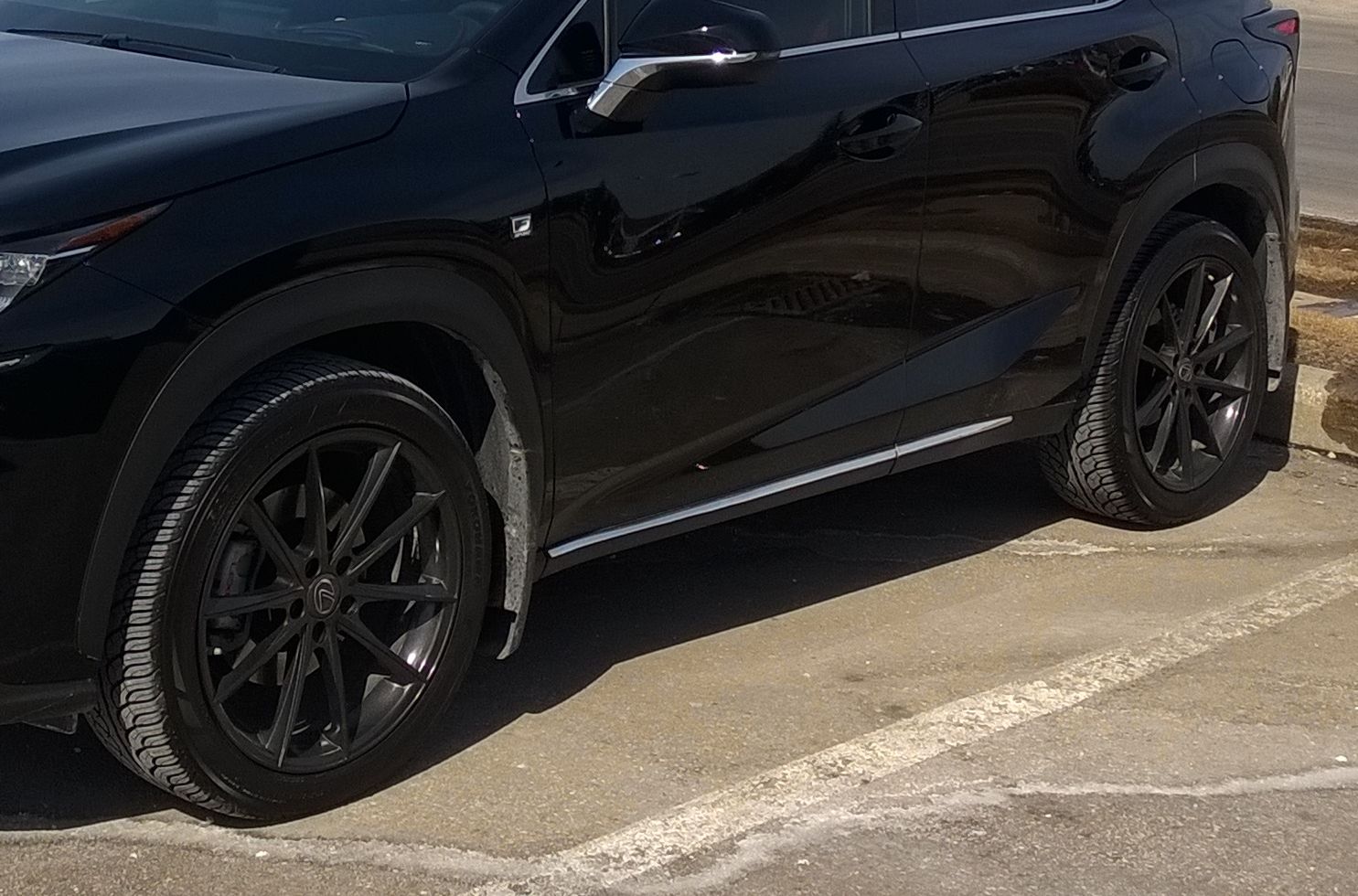 photo 1 Lexus NX 200t custom wheels   20x8.5, ET +35, tire size 255/45 R20. x ET 
