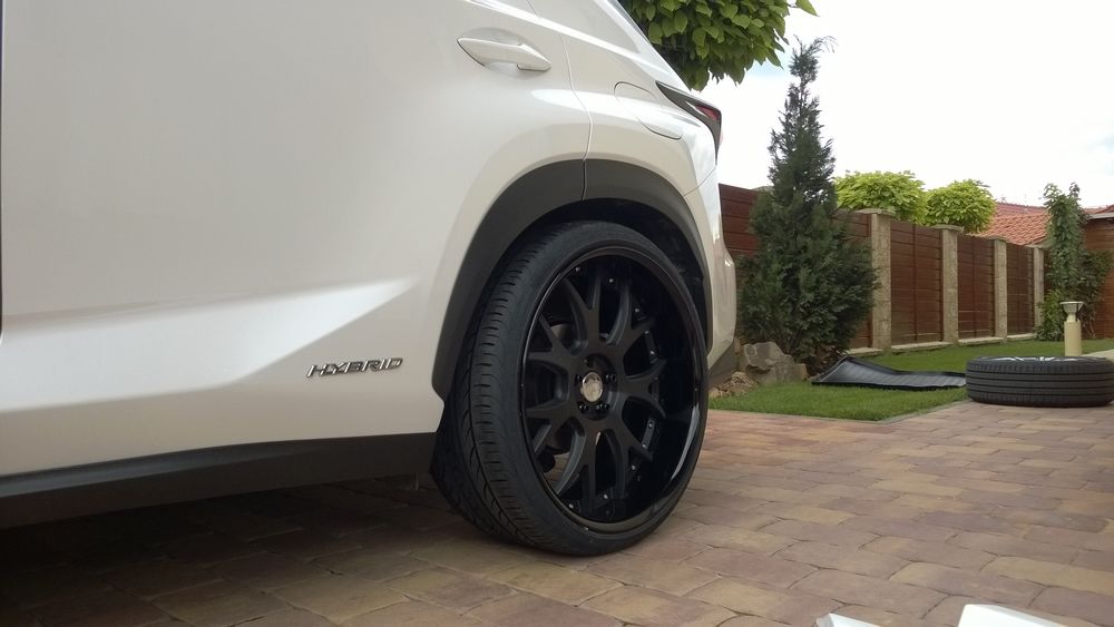 photo 4 Lexus NX 300h custom wheels AIMGAIN GIIM 22x10.5, ET +28, tire size 265/30 R22. 22x10.5 ET+8 