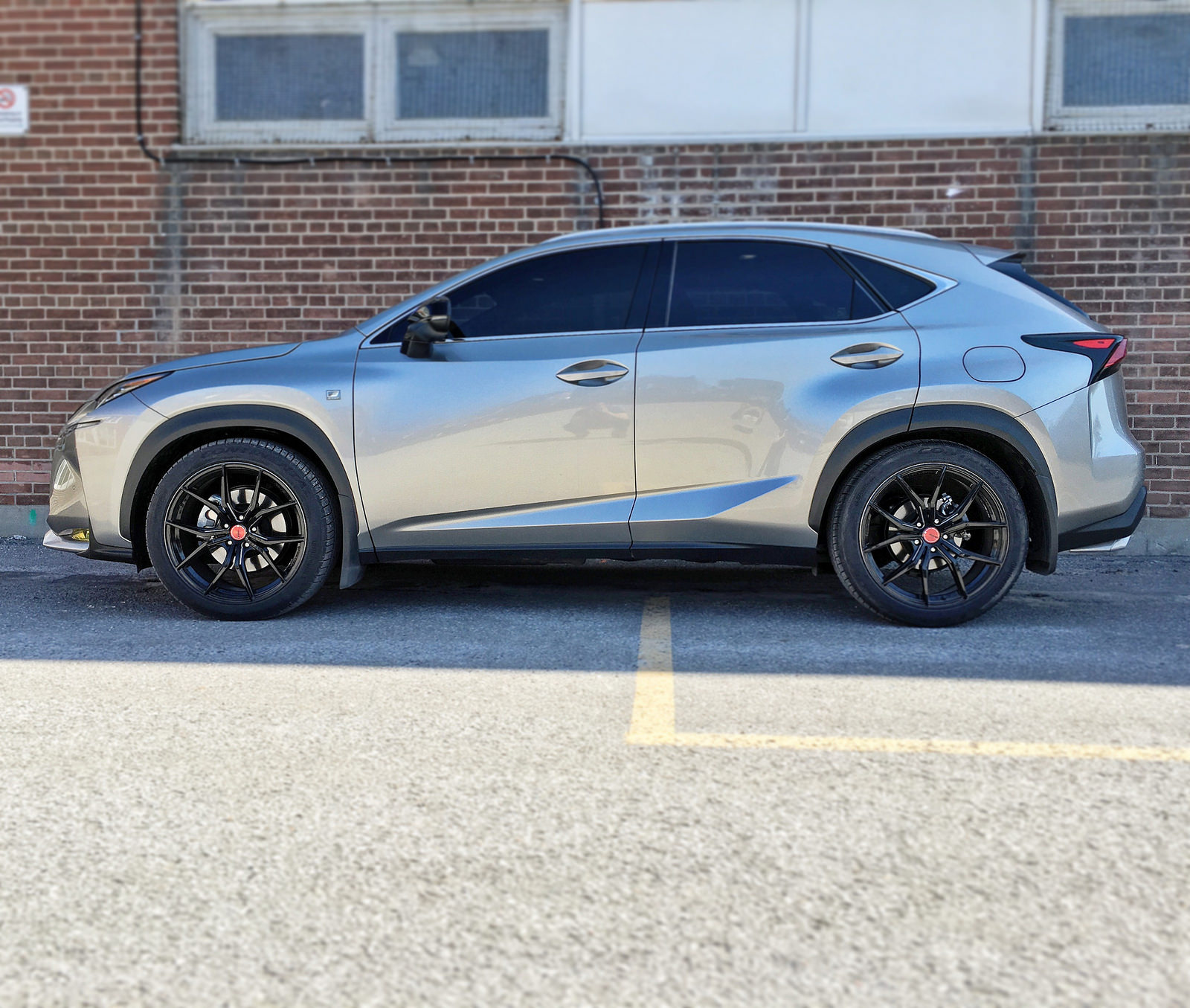 photo 1 Lexus NX 300h custom wheels 20x, ET , tire size 245/45 R20. x ET