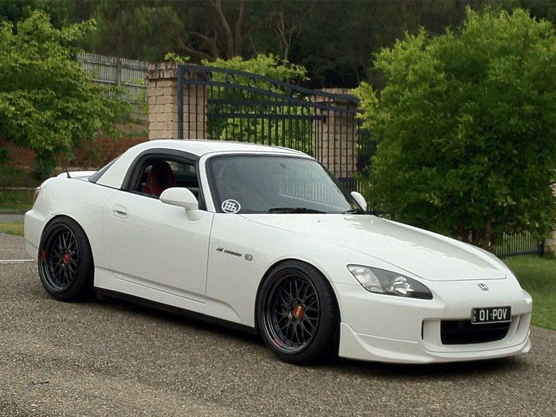 photo 2 Honda S2000 custom wheels BBS LM 18x10.0, ET +35, tire size 245/35 R18. x ET 245/35 R
