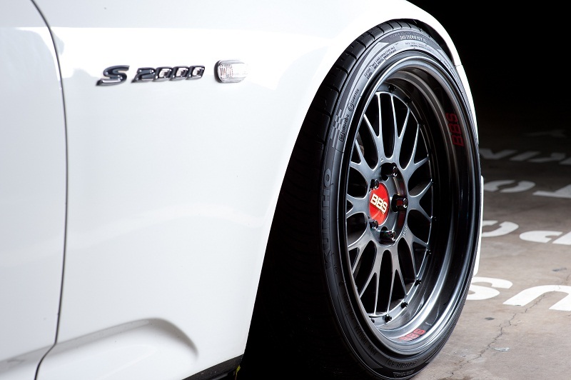 photo 5 Honda S2000 custom wheels BBS LM 18x10.0, ET +35, tire size 245/35 R18. x ET 245/35 R
