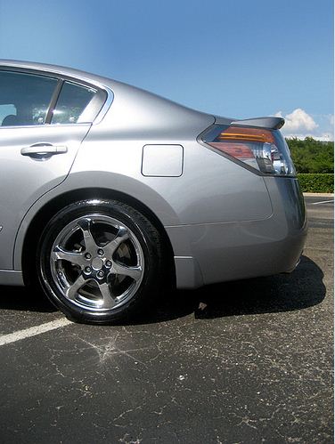 photo 2 Nissan Altima custom wheels 17x, ET , tire size 225/50 R17. x ET