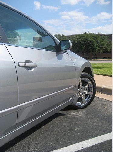photo 4 Nissan Altima custom wheels 17x, ET , tire size 225/50 R17. x ET