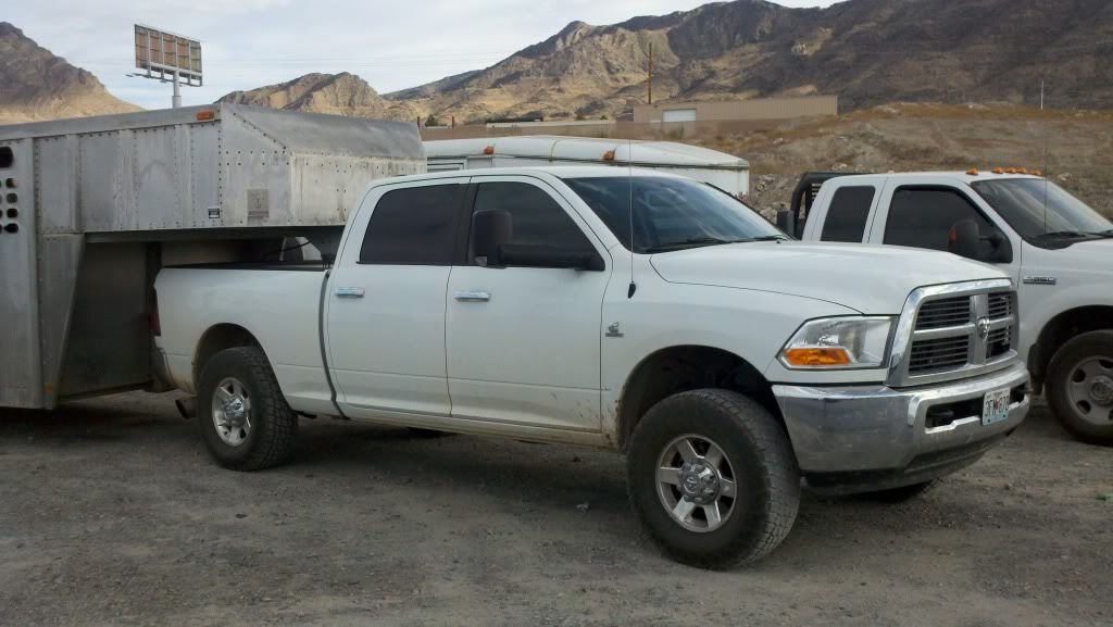 photo 1 Dodge Ram 2500 custom wheels   17x, ET , tire size 305/70 R17. x ET 