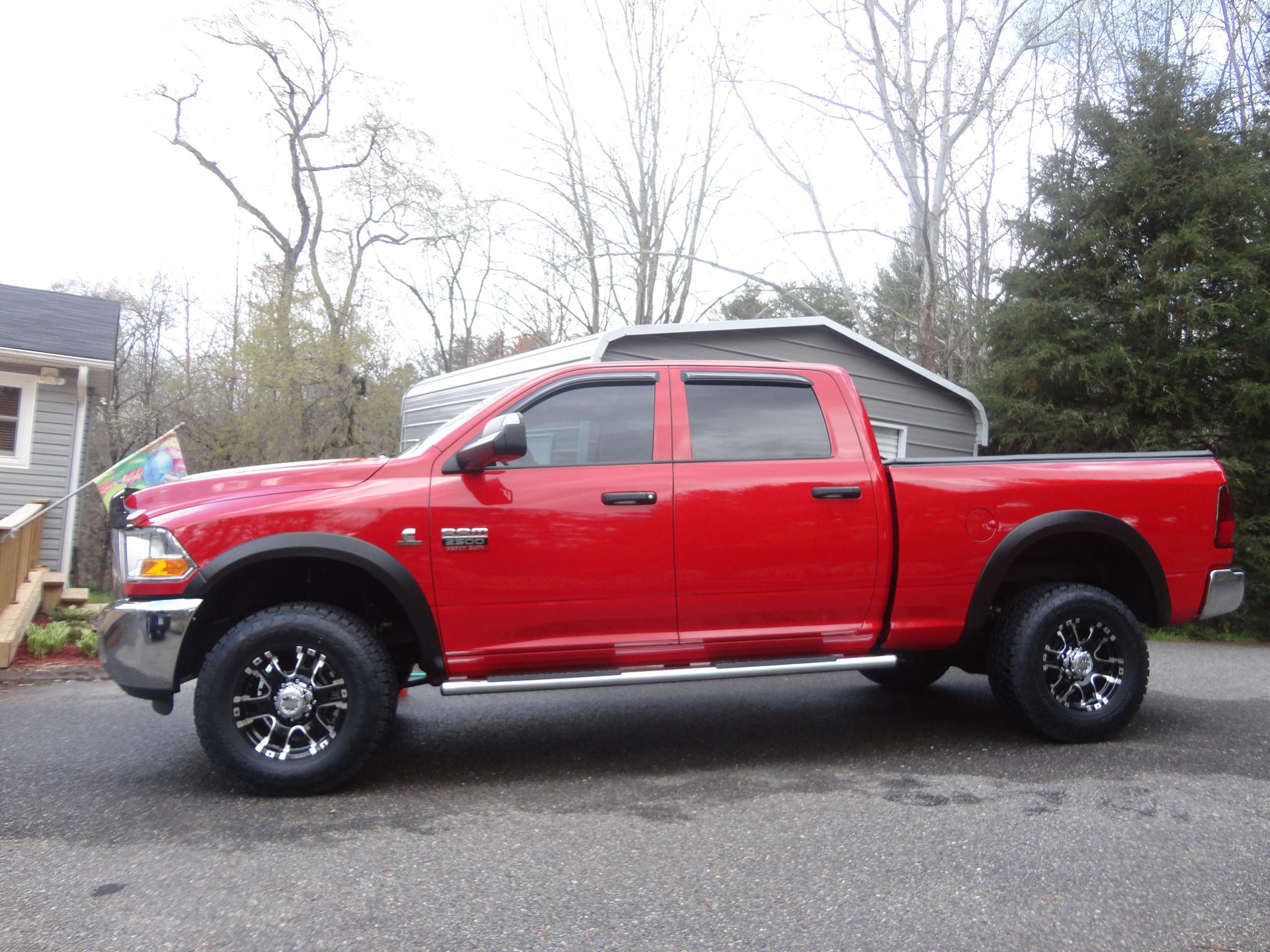 photo 1 RAM 2500 custom wheels Ultra Baron 17x9.0, ET , tire size 285/70 R17. x ET 