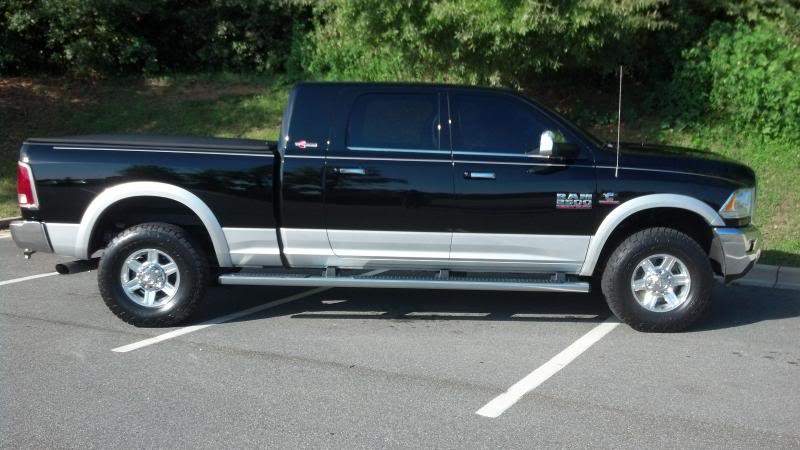 photo 1 RAM 3500 custom wheels   17x, ET , tire size 305/70 R17. x ET 