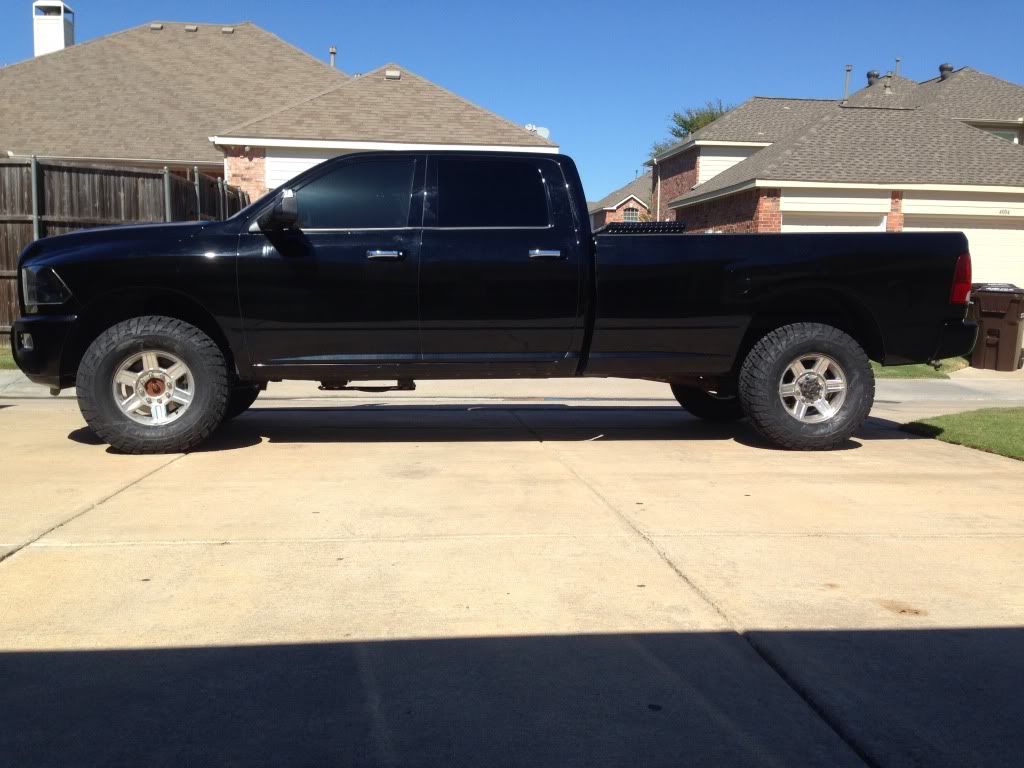 photo 1 Dodge Ram 3500 custom wheels 17x, ET , tire size 315/70 R17. x ET