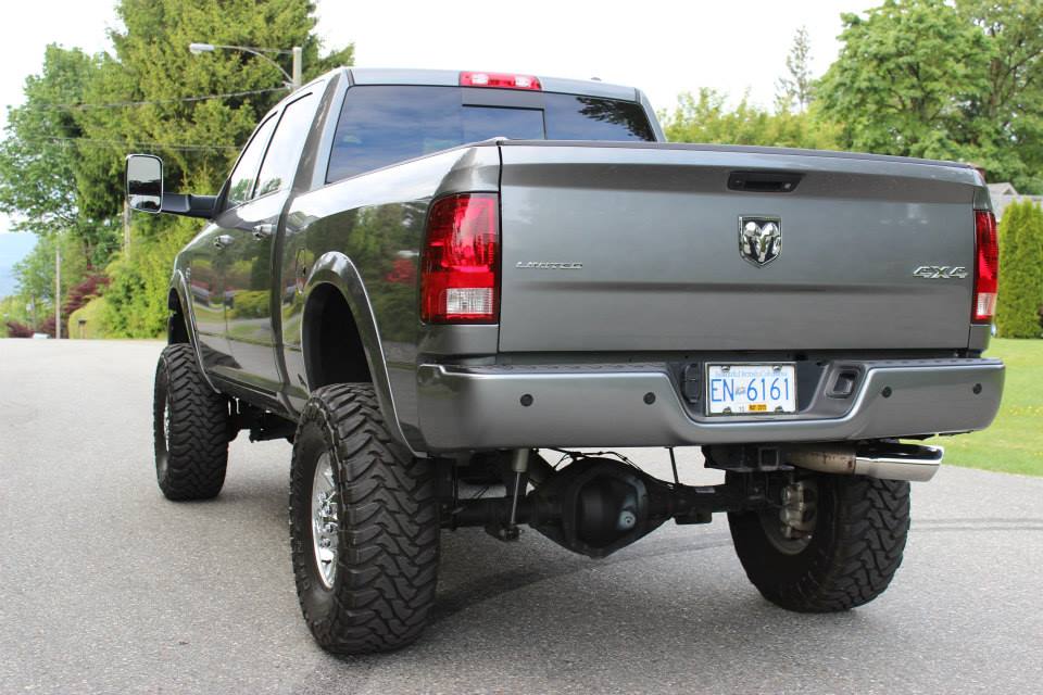 photo 2 Dodge Ram 3500 custom wheels 17x, ET , tire size 345/75 R17. x ET
