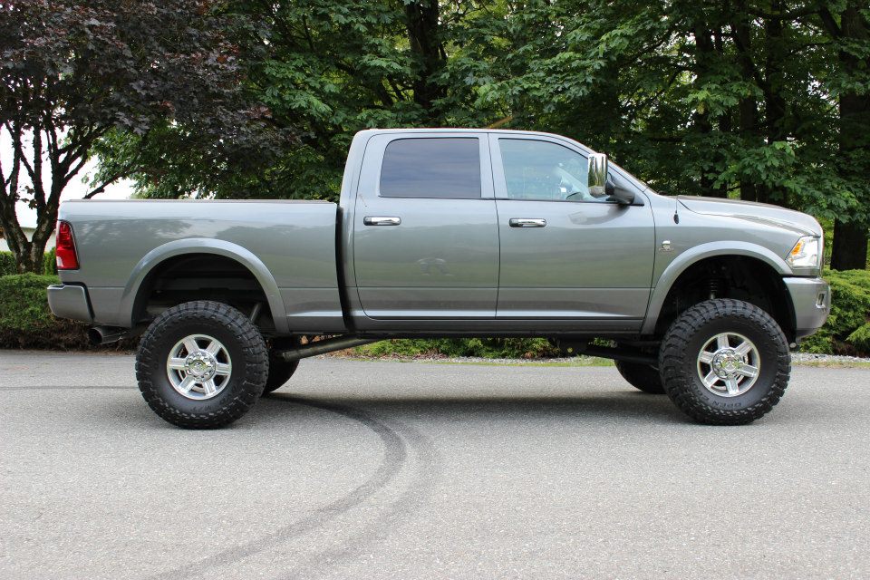 photo 3 Dodge Ram 3500 custom wheels 17x, ET , tire size 345/75 R17. x ET