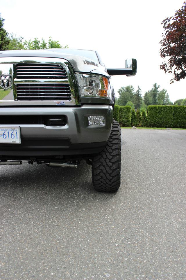 photo 4 Dodge Ram 3500 custom wheels 17x, ET , tire size 345/75 R17. x ET