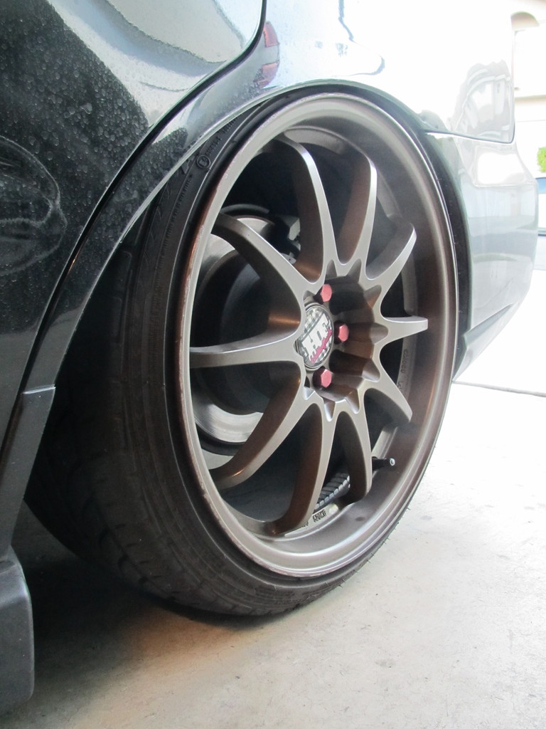 photo 7 Subaru Impreza WRX custom wheels rota  dpt 18x9.0, ET +42, tire size 215/40 R18. x ET 