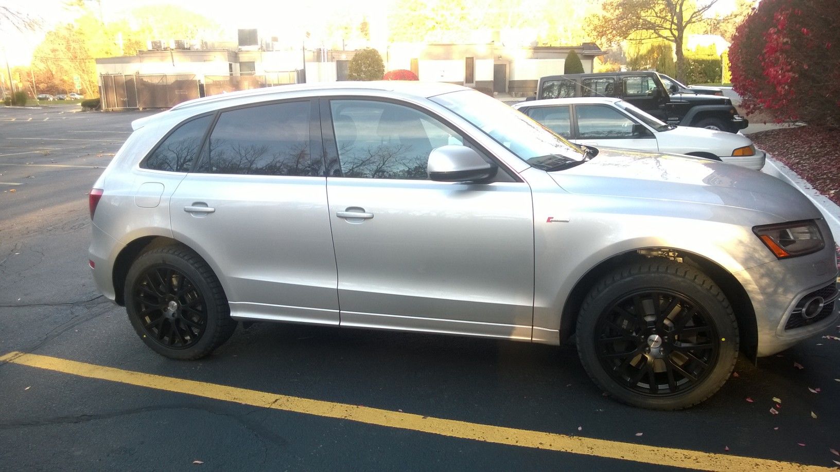 photo 2 Audi SQ5 custom wheels TSW Black Donington 20x8.5, ET , tire size 255/45 R20. x ET 
