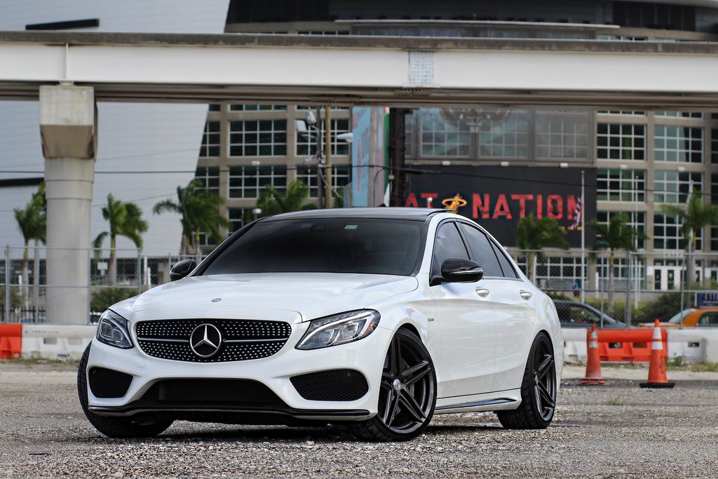 photo 4 Mercedes-Benz AMG C custom wheels Vossen VFS-5 20x8.5, ET , tire size 235/35 R20. 20x10.0 ET 275/30 R20