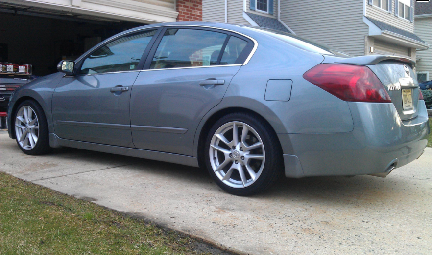 photo 1 Nissan Altima custom wheels OEM   18x, ET , tire size 225/40 R18. x ET 