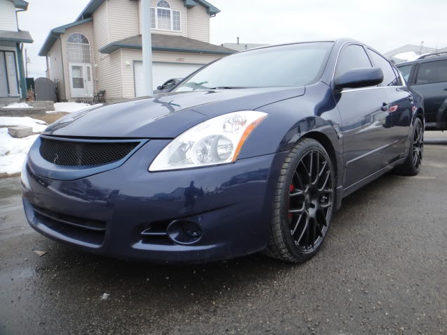 photo 1 Nissan Altima custom wheels Niche Circuit  20x8.5, ET +35, tire size 245/35 R20. x ET 