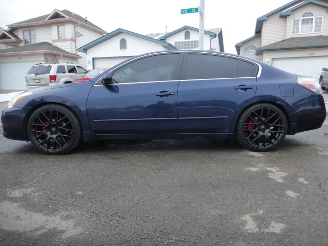 photo 2 Nissan Altima custom wheels Niche Circuit  20x8.5, ET +35, tire size 245/35 R20. x ET 