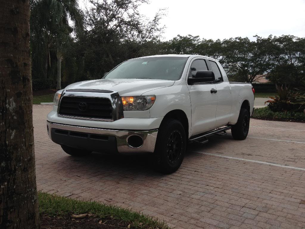 photo 1 Toyota Tundra custom wheels MB 352 18x9.0, ET +25, tire size X R18. x ET 