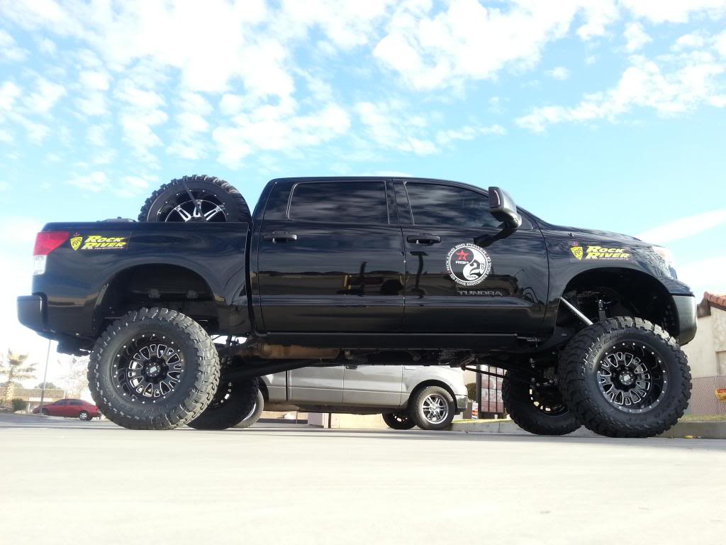 photo 2 Toyota Tundra custom wheels RBP Assassin 20x12.0, ET , tire size 395/60 R20. x ET 