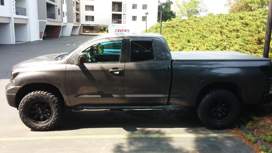 photo 1 Toyota Tundra custom wheels Ultra Phantom 18x, ET +25, tire size 295/70 R18. x ET 