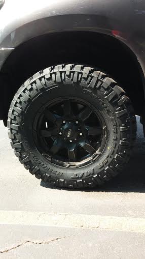 photo 2 Toyota Tundra custom wheels Ultra Phantom 18x, ET +25, tire size 295/70 R18. x ET 