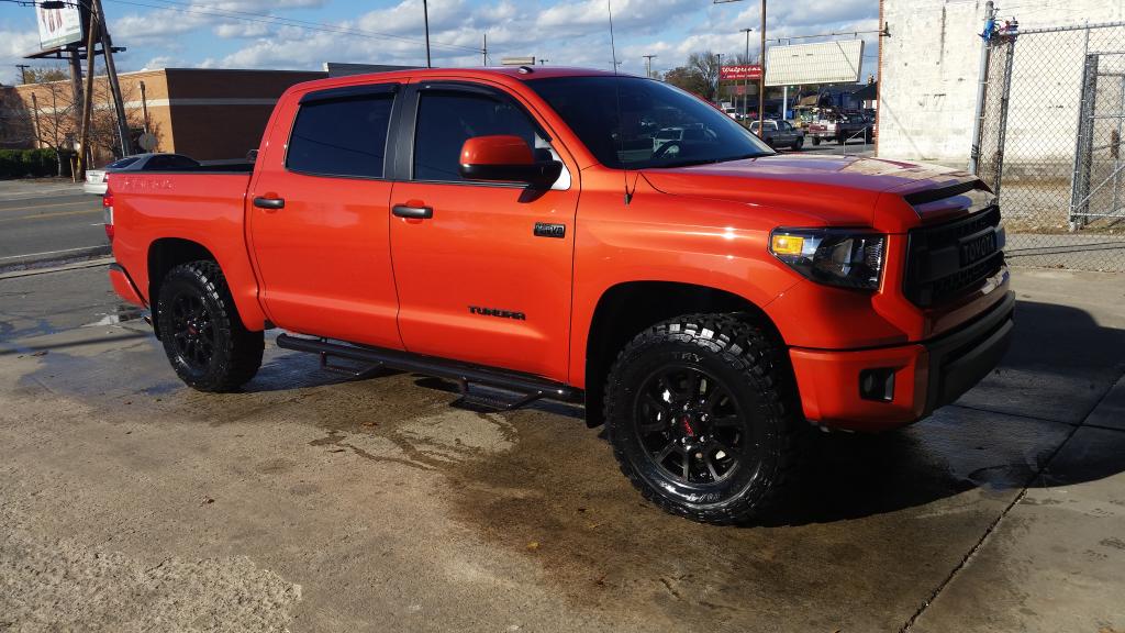 photo 1 Toyota Tundra custom wheels OEM Toyota  18x, ET , tire size 295/70 R18. x ET 