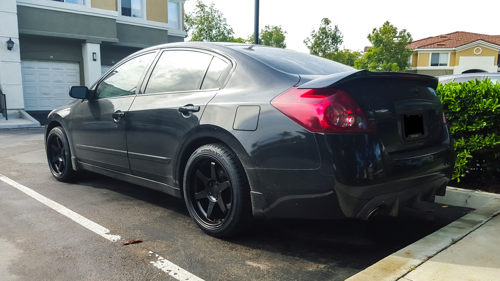 photo 3 Nissan Altima custom wheels Varrstoen  ES2 18x9.5, ET +30, tire size 245/40 R18. x ET 