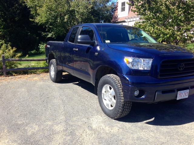 photo 1 Toyota Tundra custom wheels 18x, ET , tire size 295/70 R18. x ET