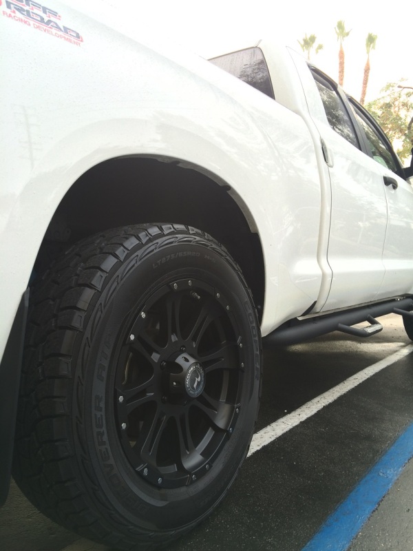 photo 2 Toyota Tundra custom wheels Raceline Raptor 20x9.0, ET +30, tire size 275/65 R20. x ET 