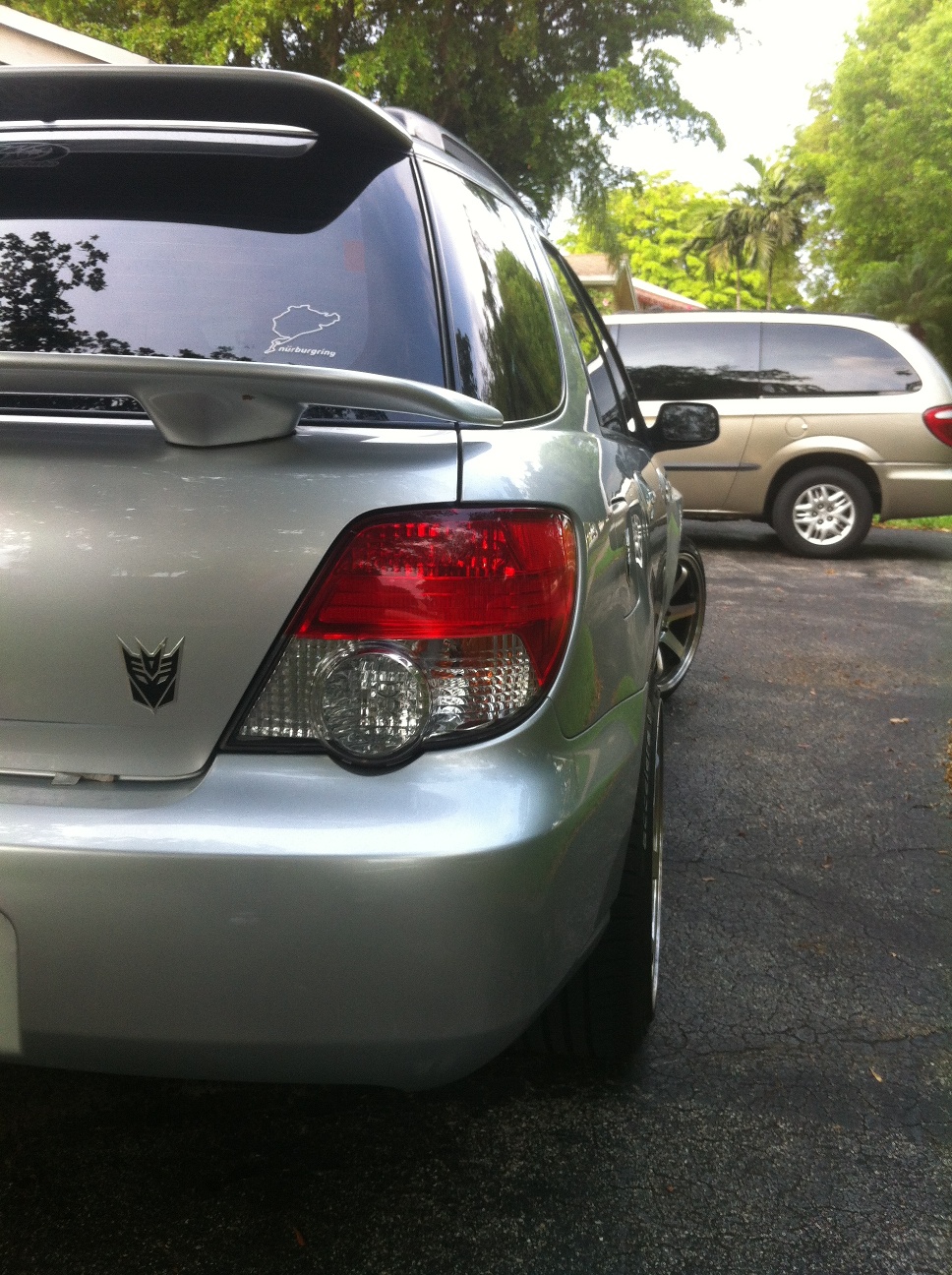 photo 2 Subaru Impreza WRX custom wheels Rota Grids 18x9.5, ET +38, tire size 235/40 R18. x ET 