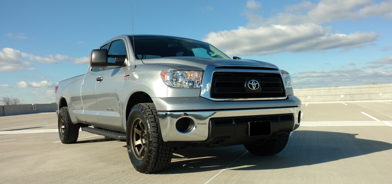 photo 4 Toyota Tundra custom wheels FN BFD 18x9.0, ET +12, tire size 285/65 R18. x ET