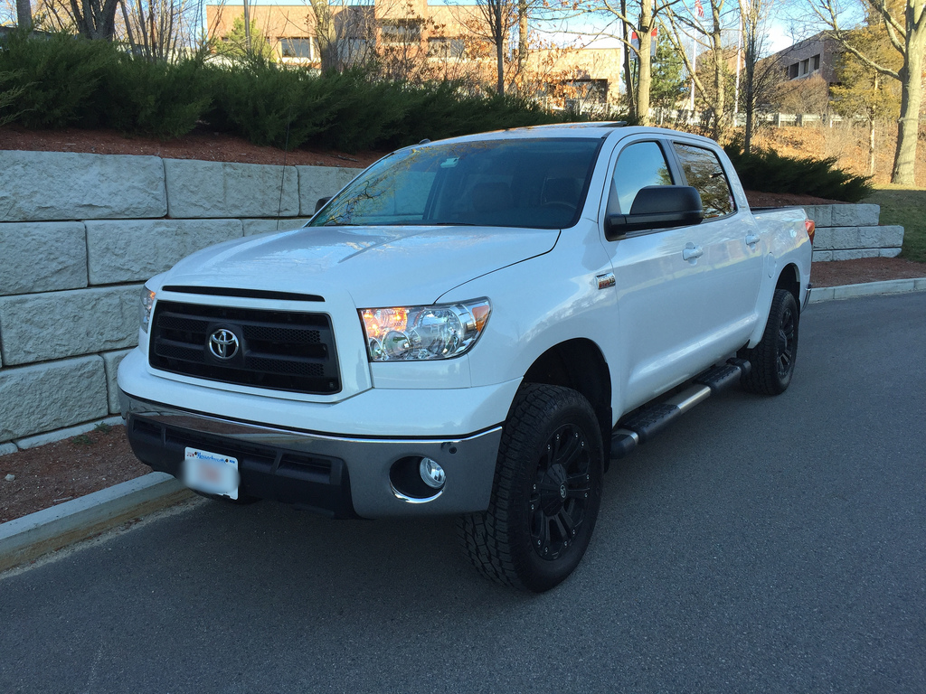 photo 1 Toyota Tundra custom wheels XD Monster 20x9.0, ET +35, tire size 275/60 R20. x ET