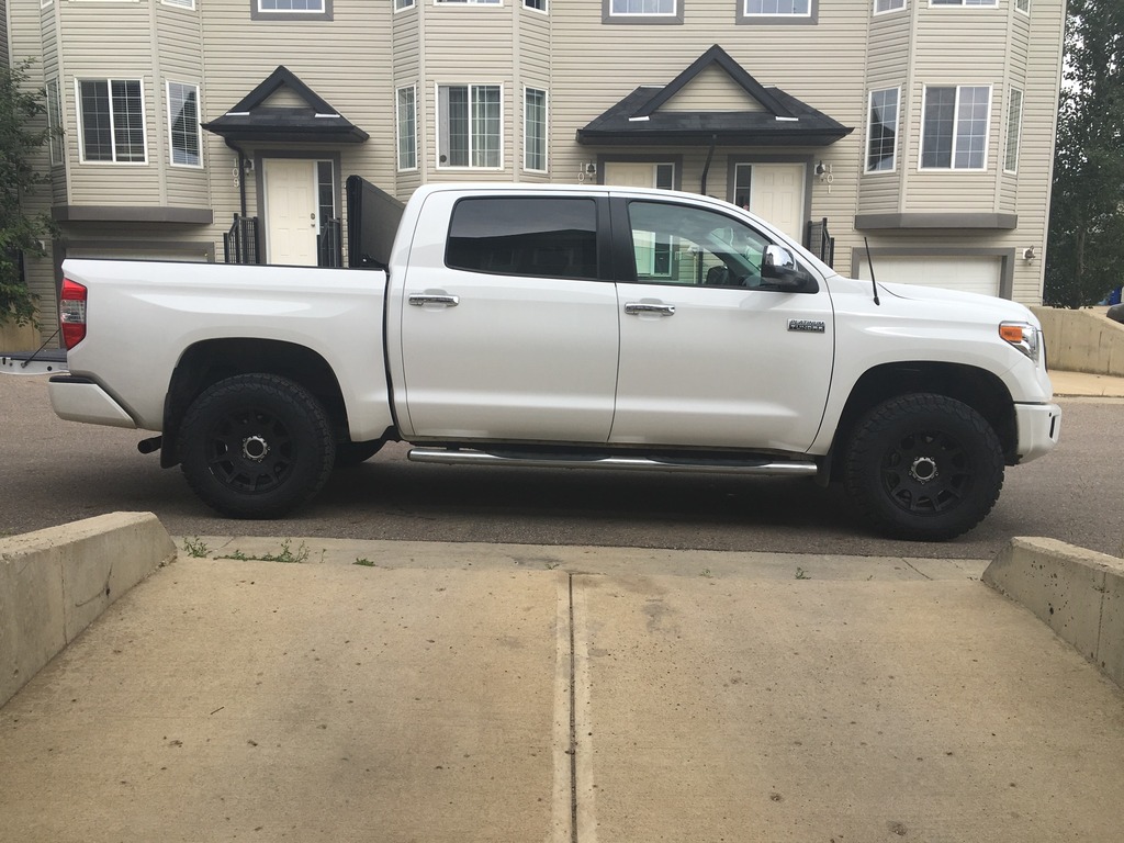 photo 2 Toyota Tundra custom wheels Method Roost 18x, ET +18, tire size 285/65 R18. x ET 