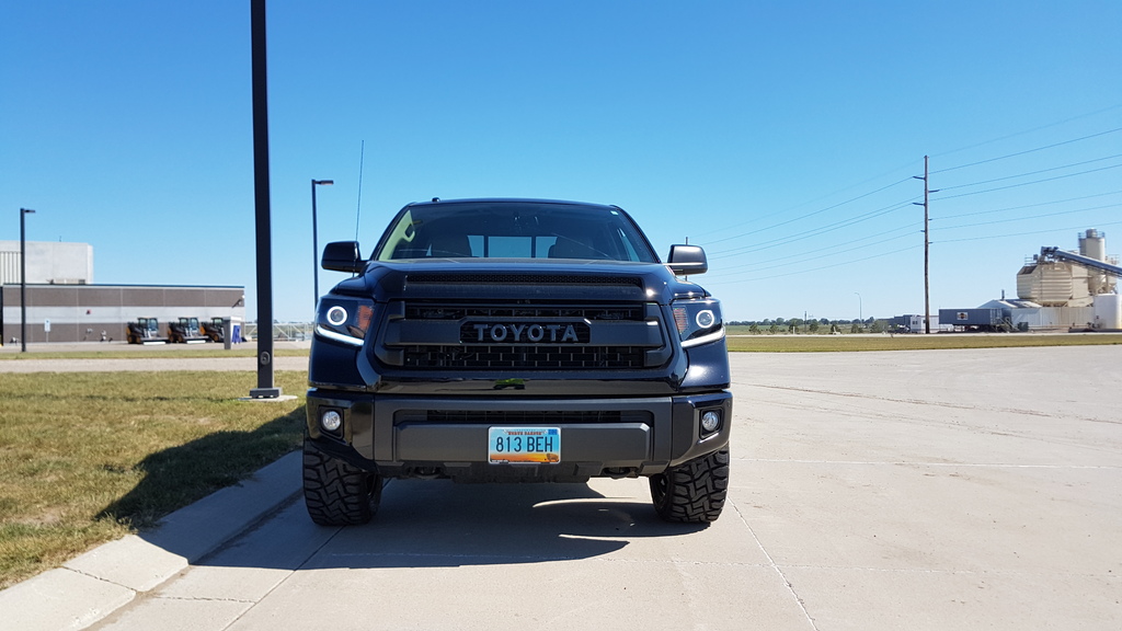 photo 2 Toyota Tundra custom wheels KMC MC5 20x, ET , tire size 285/55 R20. x ET 