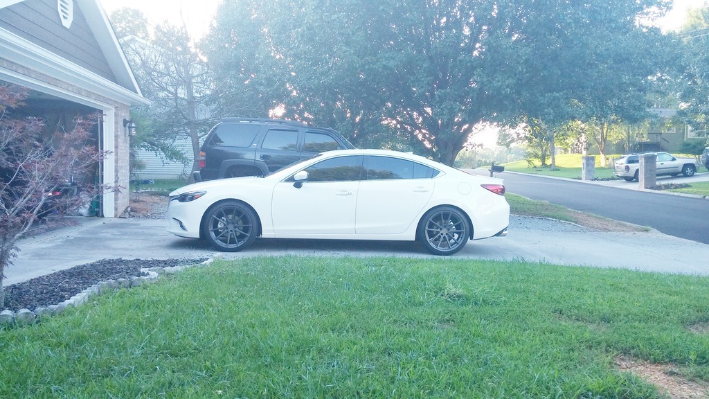 photo 3 Mazda Mazda6 custom wheels 20x8.5, ET +40, tire size 245/35 R20. x ET