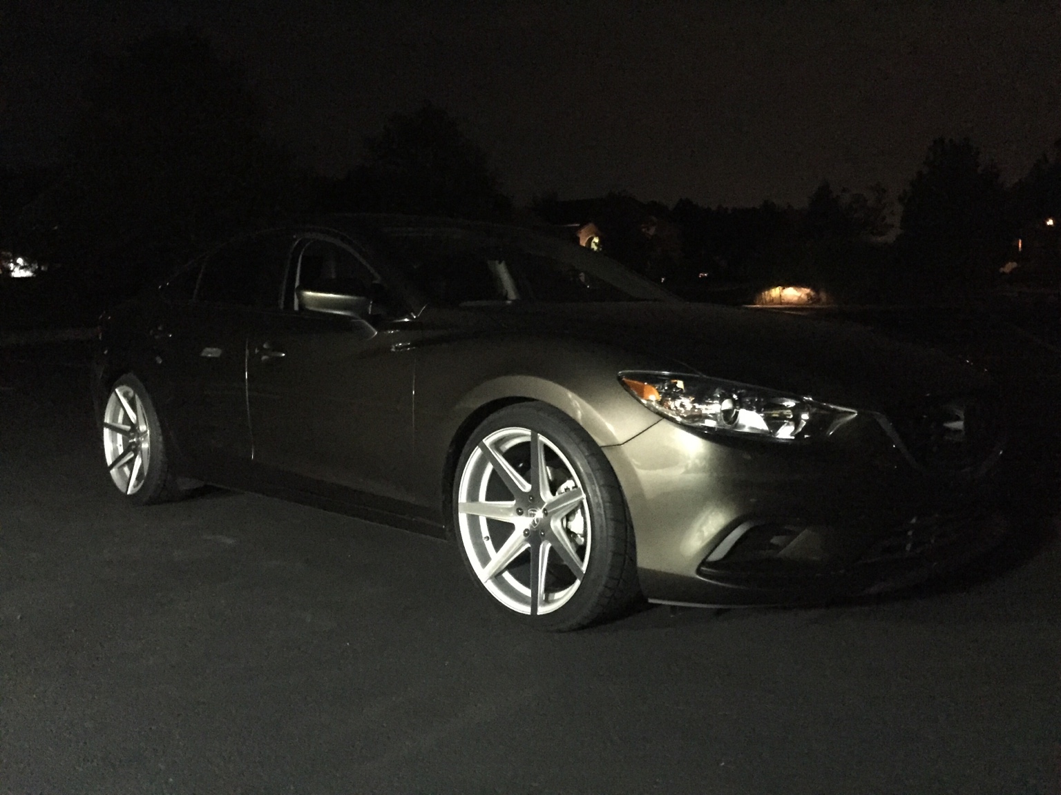 photo 3 Mazda Mazda6 custom wheels Rohana   20x10.0, ET , tire size 255/35 R20. x ET 