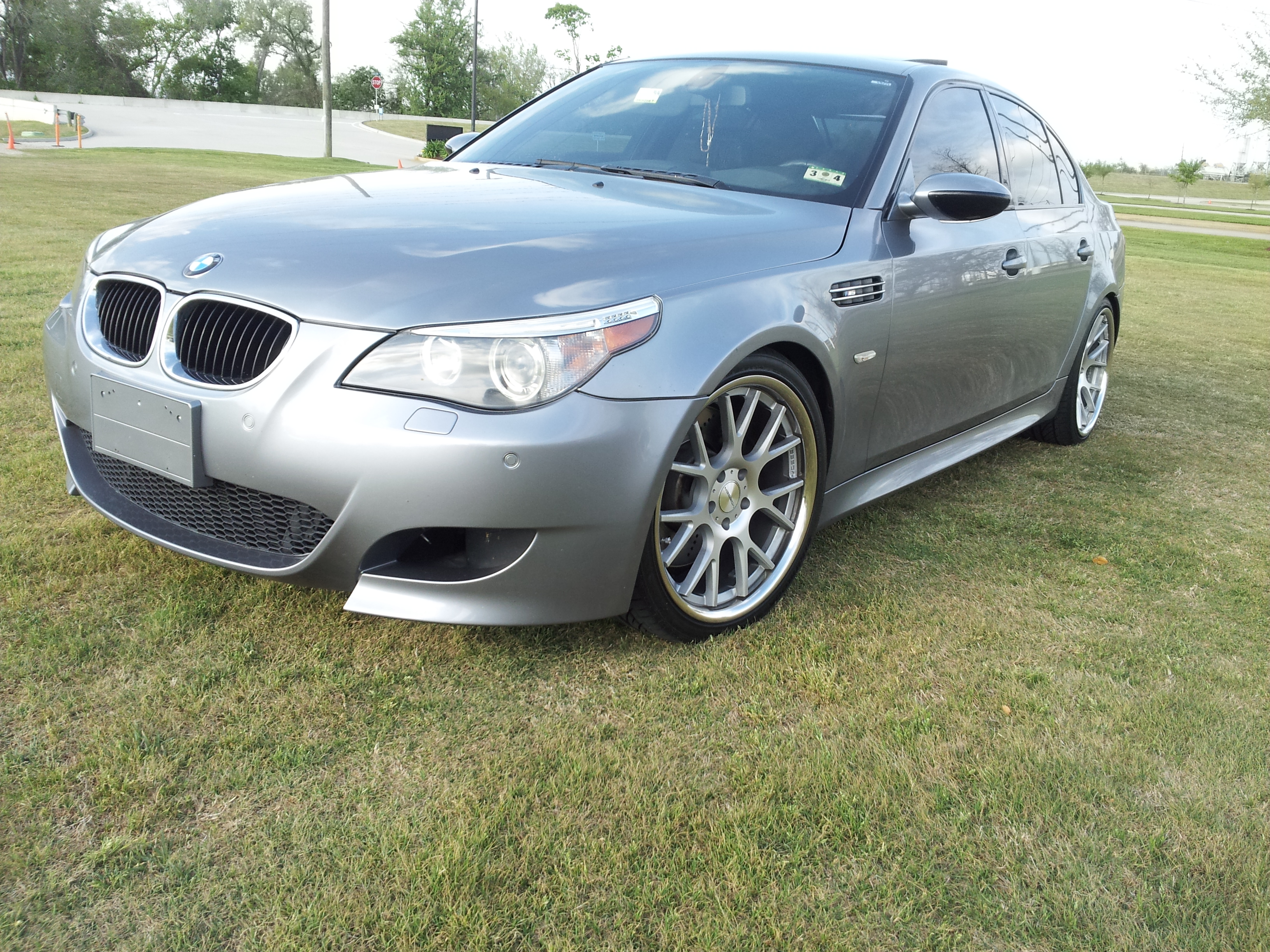 photo 3 BMW M5 custom wheels Vossen CV2 20x9.5, ET , tire size X R20. 20x10.5 ET 