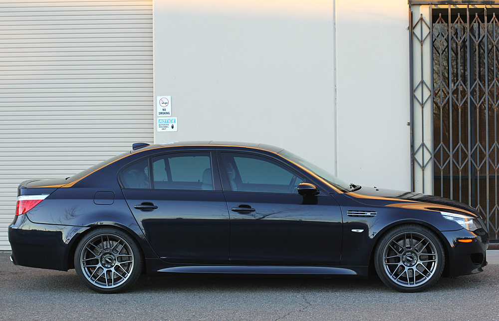 photo 1 BMW M5 custom wheels APEX ARC-8  19x9.5, ET +22, tire size 265/35 R19. 19x10.5 ET+22 295/30 R19
