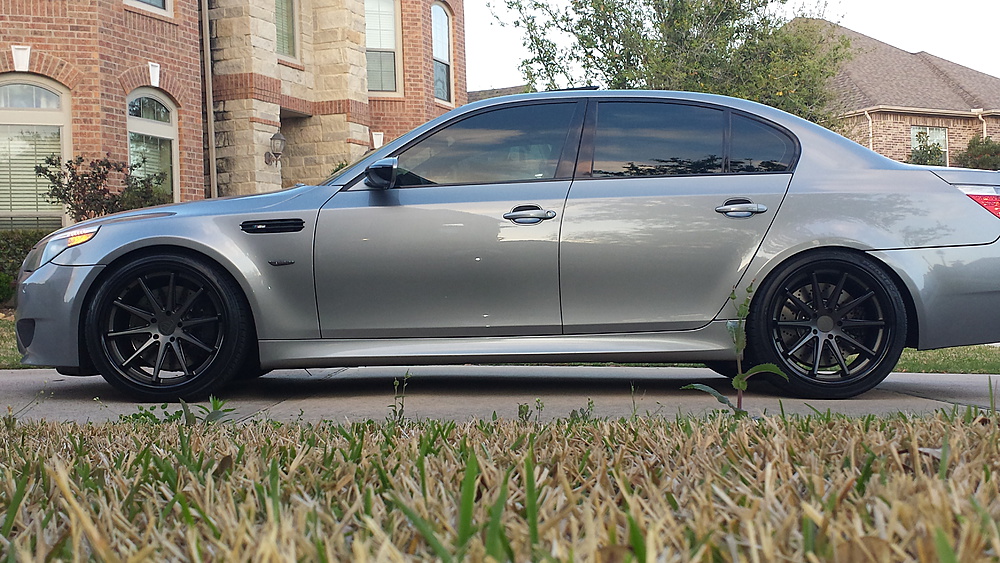 photo 1 BMW M5 custom wheels Rohana 20x10.0, ET , tire size X R20. 20x11.0 ET