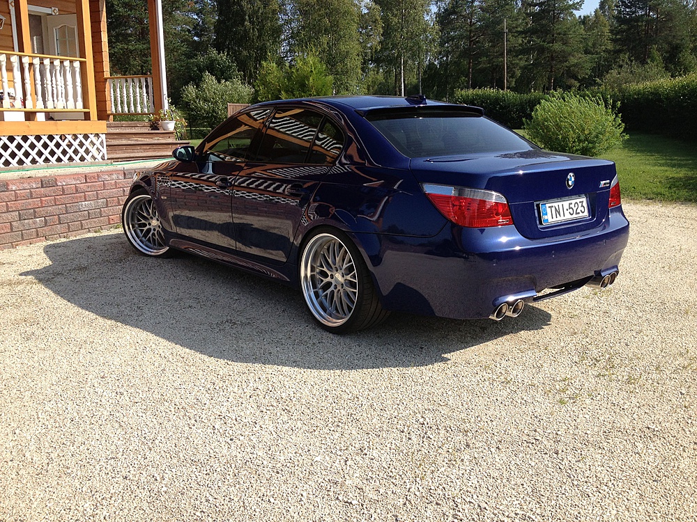 photo 2 BMW M5 custom wheels 21x, ET , tire size X R21. x ET