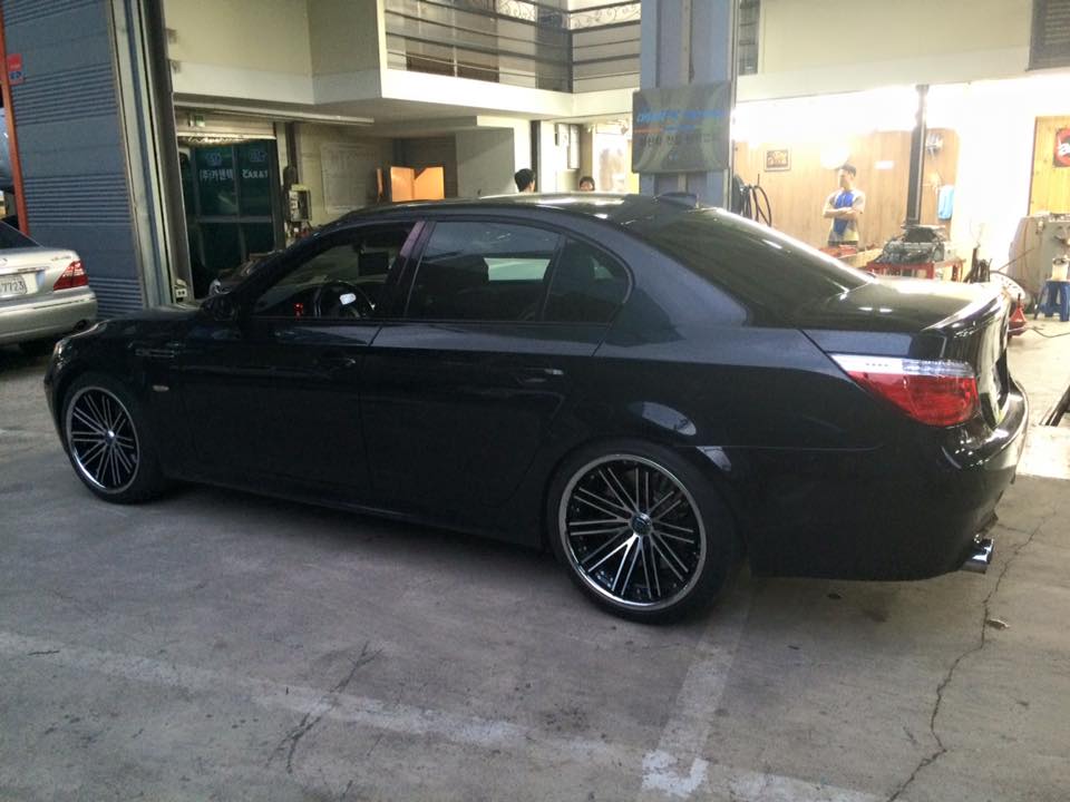 photo 1 BMW M5 custom wheels Rohana  20x, ET , tire size X R20. x ET 