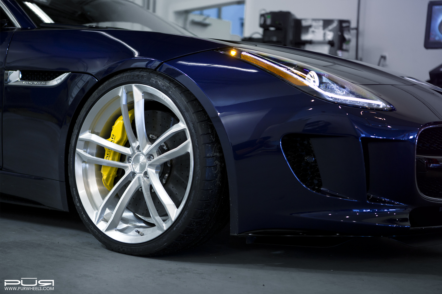 photo 1 Jaguar F-TYPE custom wheels PUR RS07 21x9.0, ET , tire size X R21. 21x10.5 ET